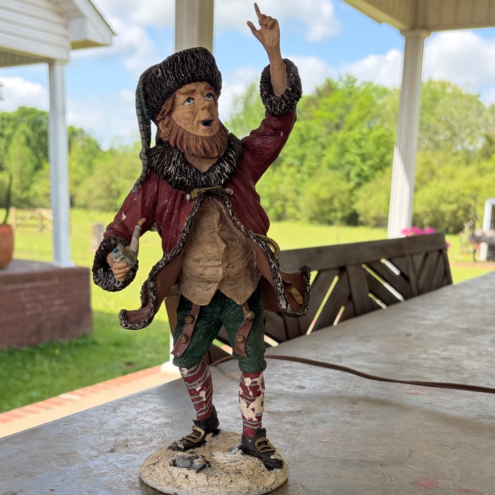 Duncan Royale Knickerbocker figurine